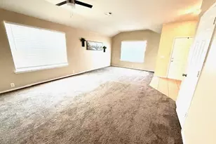 1820 White Feather Ln, Fort Worth, TX 76131 - Photo 4