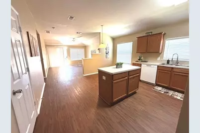 1820 White Feather Lane, Fort Worth, TX 76131 - Photo 6