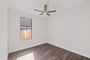 1531 Corona Dr, Granbury, TX 76048 - Photo 24