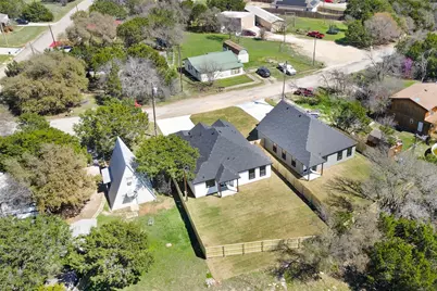 1531 Corona Drive, Granbury, TX 76048 - Photo 36