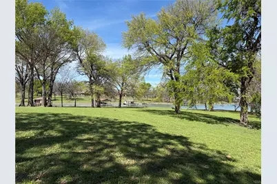 14 Sunset Lane, Corsicana, TX 75109 - Photo 18