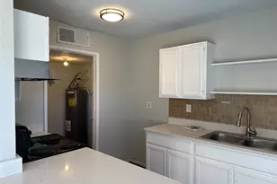 506 Red Oak St, Allen, TX 75002 - Photo 2