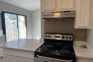 506 Red Oak St, Allen, TX 75002 - Photo 4