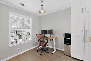 5335 Bent Tree Forest Dr, Dallas, TX 75248 - Photo 10