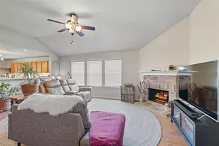 2937 Frontier Ln, McKinney, TX 75071 - Photo 12