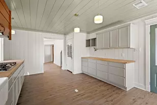 331 W Grand St, Whitewright, TX 75491 - Photo 18