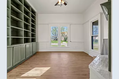 331 W Grand Street, Whitewright, TX 75491 - Photo 10