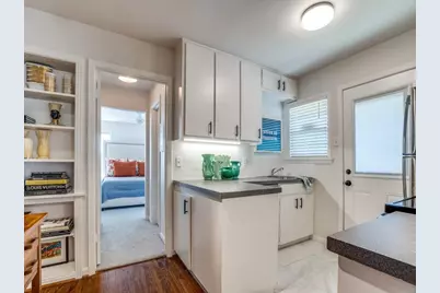 404 N Montreal Avenue, Dallas, TX 75208 - Photo 16
