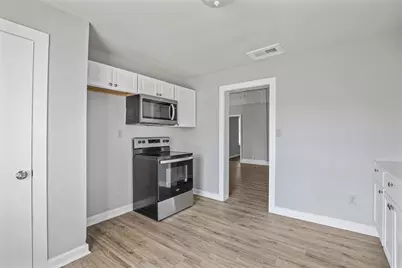 531 E Morton Street, Denison, TX 75021 - Photo 2