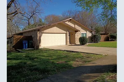 5818 Townshire Road, Garland, TX 75044 - Photo 2