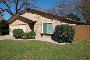5818 Townshire Rd, Garland, TX 75044 - Photo 4