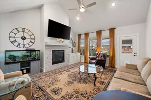 2209 Glacier Dr, Waxahachie, TX 75165 - Photo 4