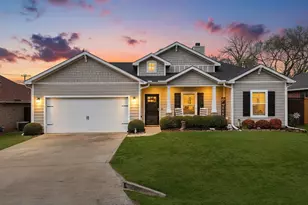 603 Cain St, Lake Dallas, TX 75065 - Photo 1