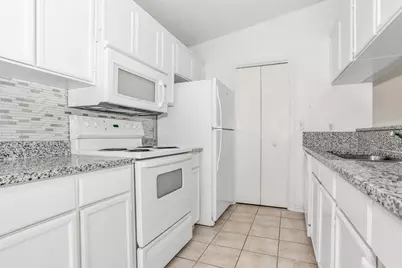 1437 Brook Meadow Circle, Lancaster, TX 75134 - Photo 10