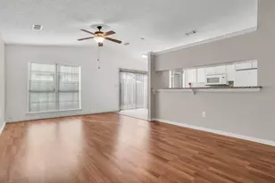 1437 Brook Meadow Cir, Lancaster, TX 75134 - Photo 4