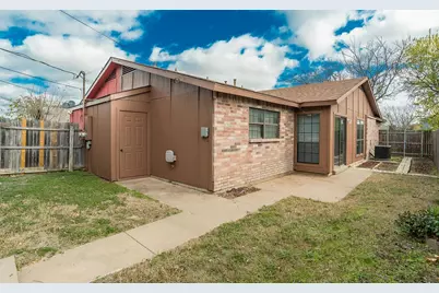 1437 Brook Meadow Circle, Lancaster, TX 75134 - Photo 20