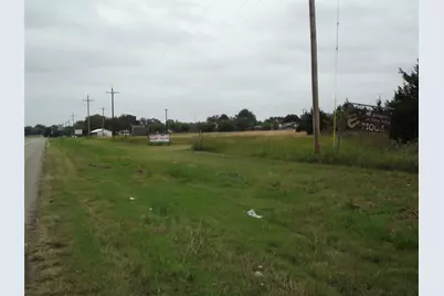 501 S Ray Roberts Parkway, Tioga, TX 76271 - Photo 8