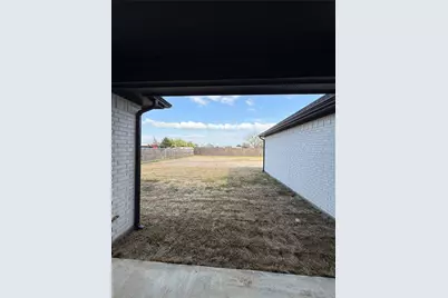 1920 Brown Street, Balch Springs, TX 75180 - Photo 14