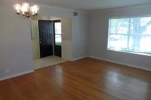 10643 Lakemere Dr, Dallas, TX 75238 - Photo 4