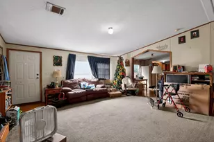 142 Vz County Rd 4830, Ben Wheeler, TX 75754 - Photo 8