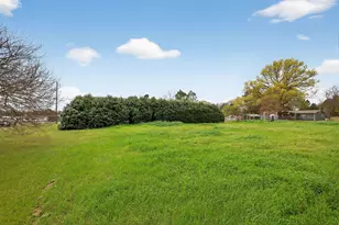 142 Vz County Rd 4830, Ben Wheeler, TX 75754 - Photo 6