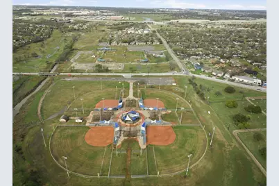 319 Ware Drive, Grand Prairie, TX 75051 - Photo 40