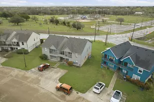 319 Ware Dr, Grand Prairie, TX 75051 - Photo 30