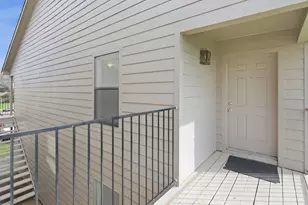 319 Ware Dr, Grand Prairie, TX 75051 - Photo 24