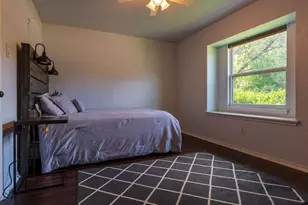 1007 Laguna Vista Ct, Granbury, TX 76048 - Photo 26