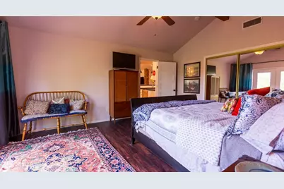 1007 Laguna Vista Court, Granbury, TX 76048 - Photo 18