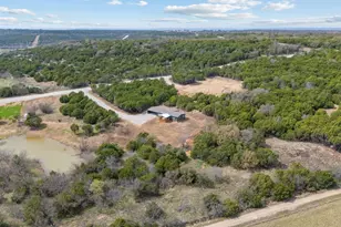 30 Timber Hills Ln, Mineral Wells, TX 76067 - Photo 1