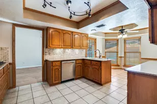 409 Shadow Bend Dr, Richardson, TX 75081 - Photo 10