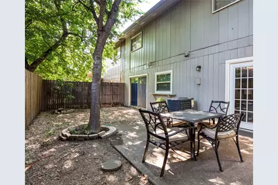 2648 Santa Barbara Drive, Grand Prairie, TX 75052 - Photo 8