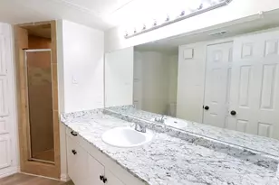 3904 Rawlins St, Dallas, TX 75219 - Photo 10