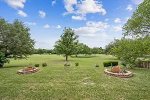 2417 Fulton Dr, Garland, TX 75044 - Photo 2