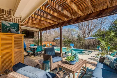 813 Spring Falls Drive, McKinney, TX 75071 - Photo 2