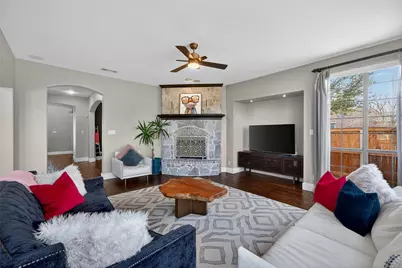 301 Foxcroft Lane, Keller, TX 76248 - Photo 12