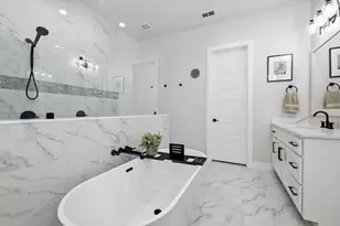 701 Glade Pk Ct, Azle, TX 76020 - Photo 20