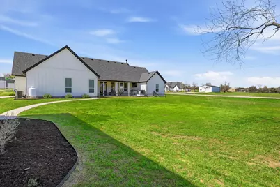 701 Glade Park Court, Azle, TX 76020 - Photo 36