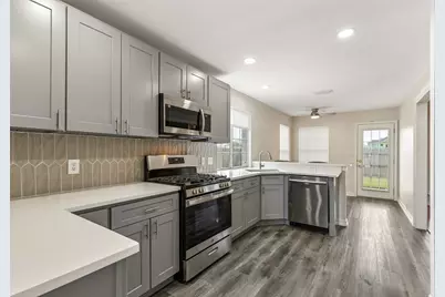 133 Hanover Street, Grand Prairie, TX 75052 - Photo 12