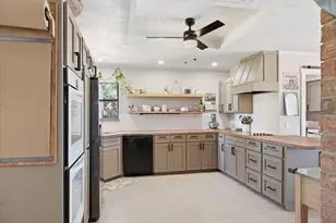 525 Becky Ln, Waxahachie, TX 75165 - Photo 10