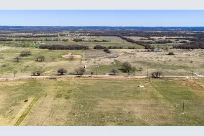 250 Cr-1475, Alvord, TX 76225 - Photo 22