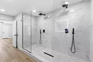 113 E Bayside Dr, Mabank, TX 75156 - Photo 26