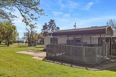 113 E Bayside Drive, Mabank, TX 75156 - Photo 32