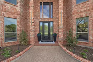 1908 Peninsula Dr, Flower Mound, TX 75022 - Photo 2