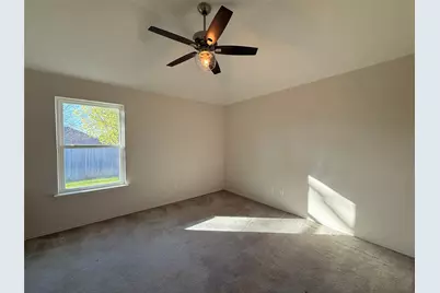 1602 Crestmeadow Lane, Mansfield, TX 76063 - Photo 18