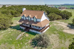 1959 Co Rd 208, Hico, TX 76457 - Photo 2