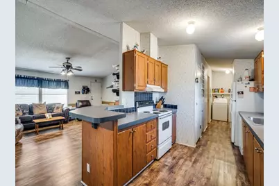 9691 Blubaugh Road, Justin, TX 76247 - Photo 8