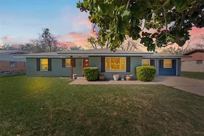 104 E Santa Anna Drive, Robinson, TX 76706 - Photo 1