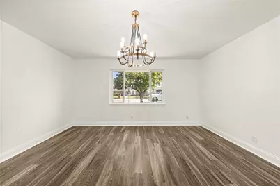 104 E Santa Anna Drive, Robinson, TX 76706 - Photo 8